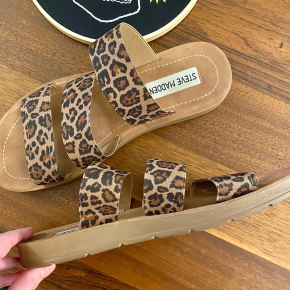 Steve Madden Cheetah Print Sandals - Picture 3 of 4